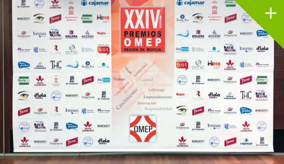 pancartas-displays-banderas-murcia-stamparte